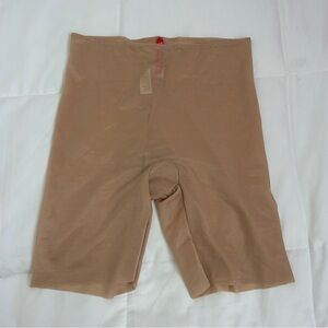 NWT Spanx. Britches Mid thigh Shorts in Beige. M